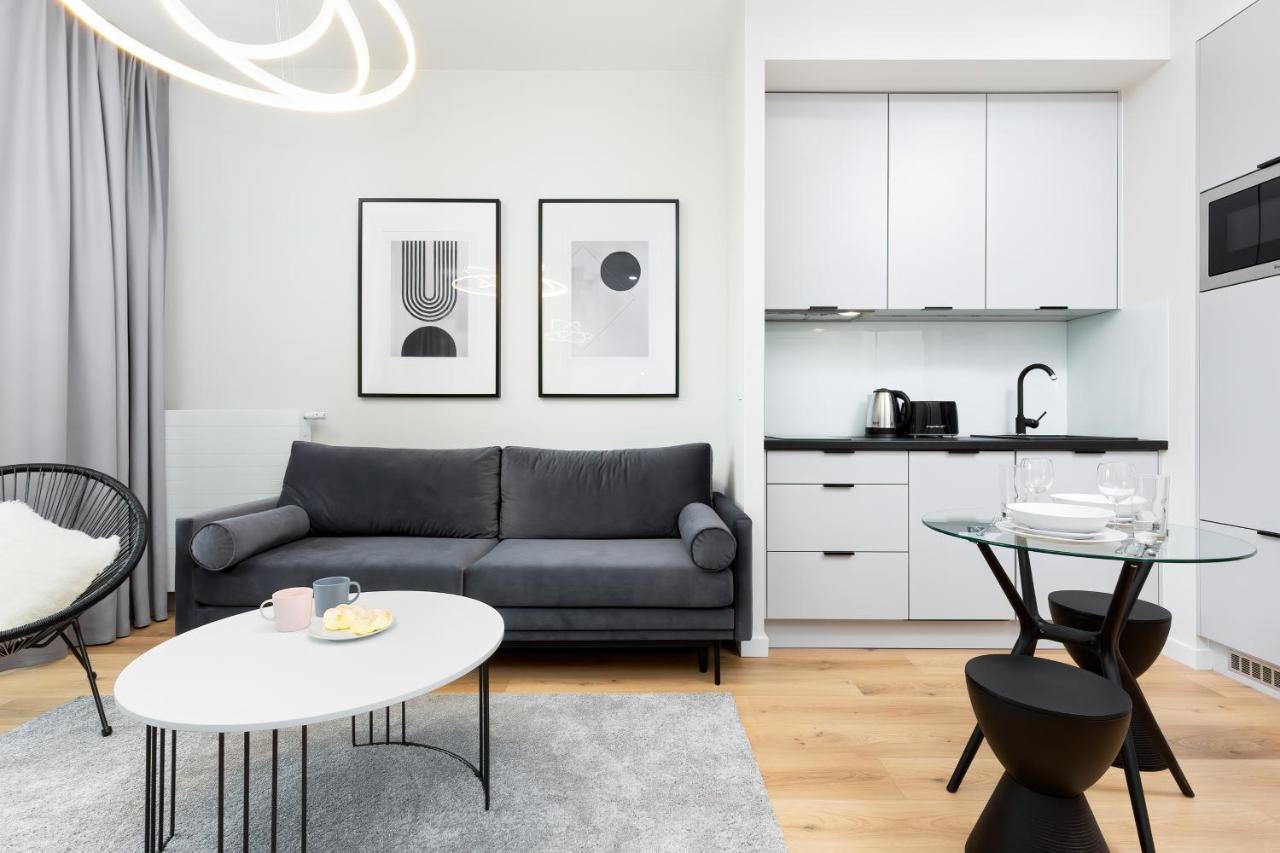 Apartments Browary Warszawskie By Noclegi Renters وارسو المظهر الخارجي الصورة
