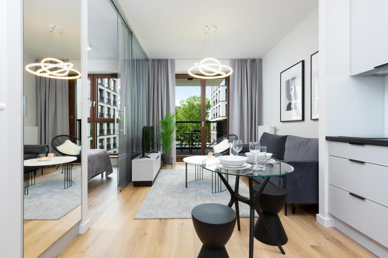 Apartments Browary Warszawskie By Noclegi Renters وارسو المظهر الخارجي الصورة