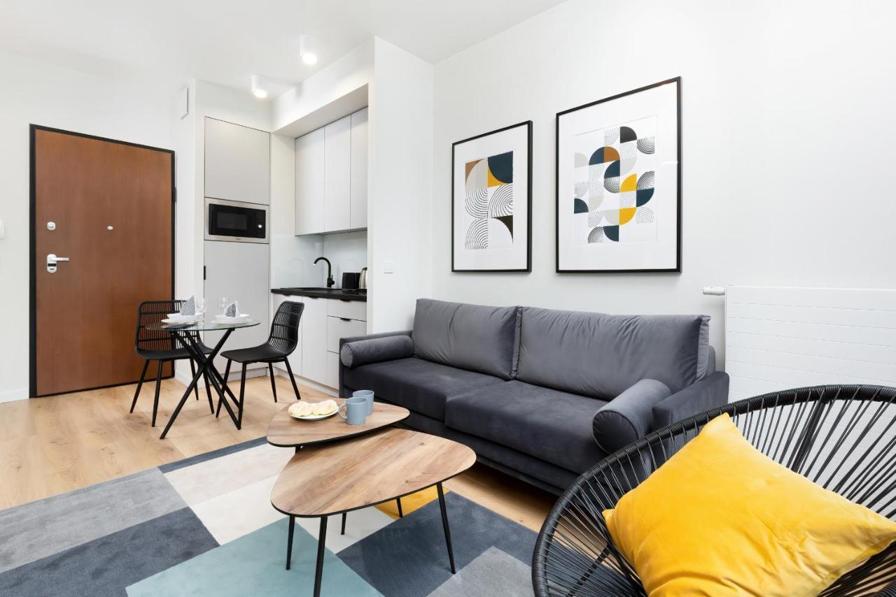 Apartments Browary Warszawskie By Noclegi Renters وارسو المظهر الخارجي الصورة