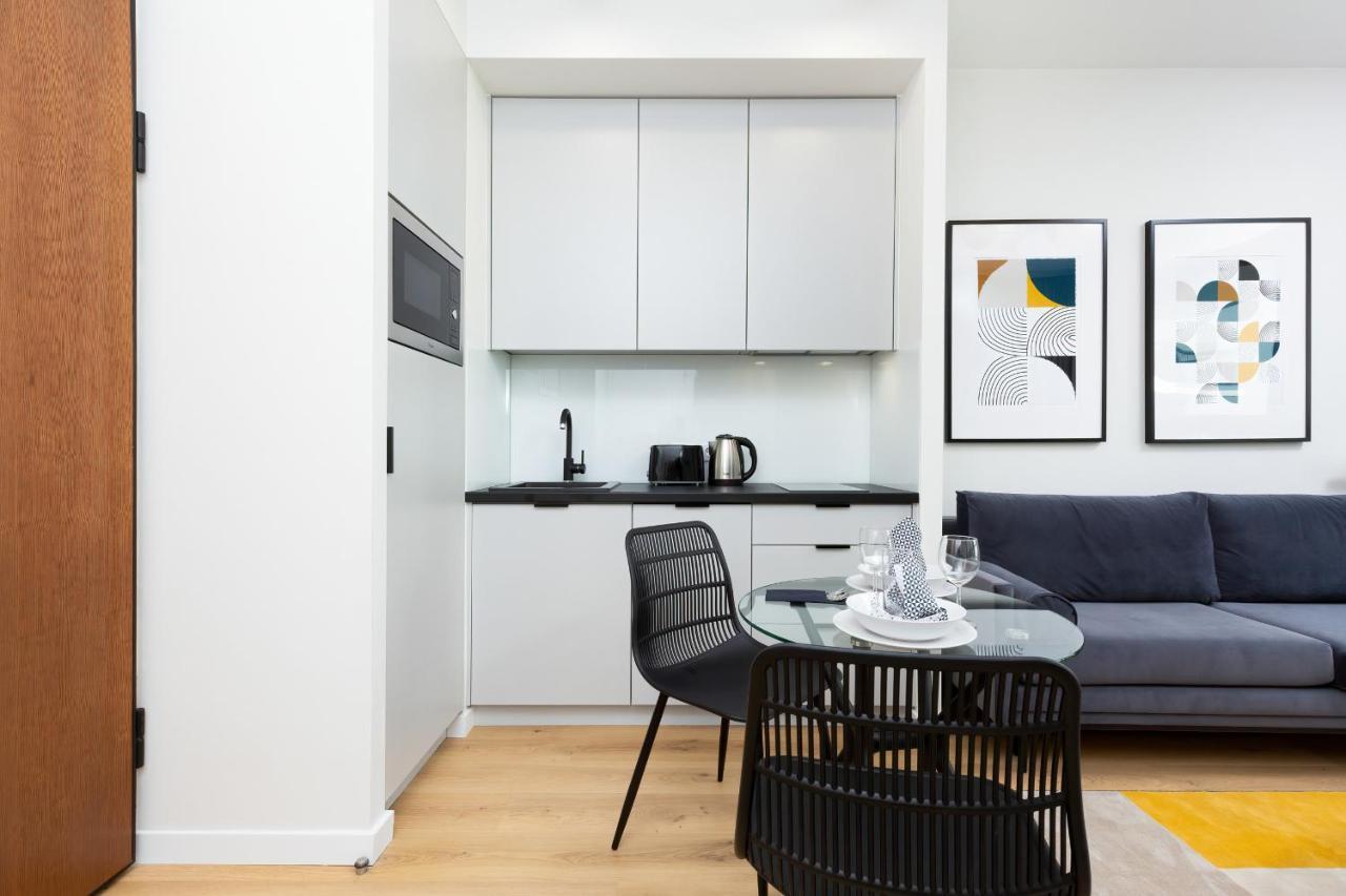 Apartments Browary Warszawskie By Noclegi Renters وارسو المظهر الخارجي الصورة