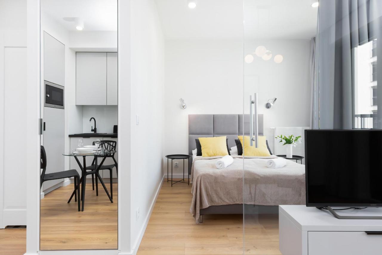 Apartments Browary Warszawskie By Noclegi Renters وارسو المظهر الخارجي الصورة